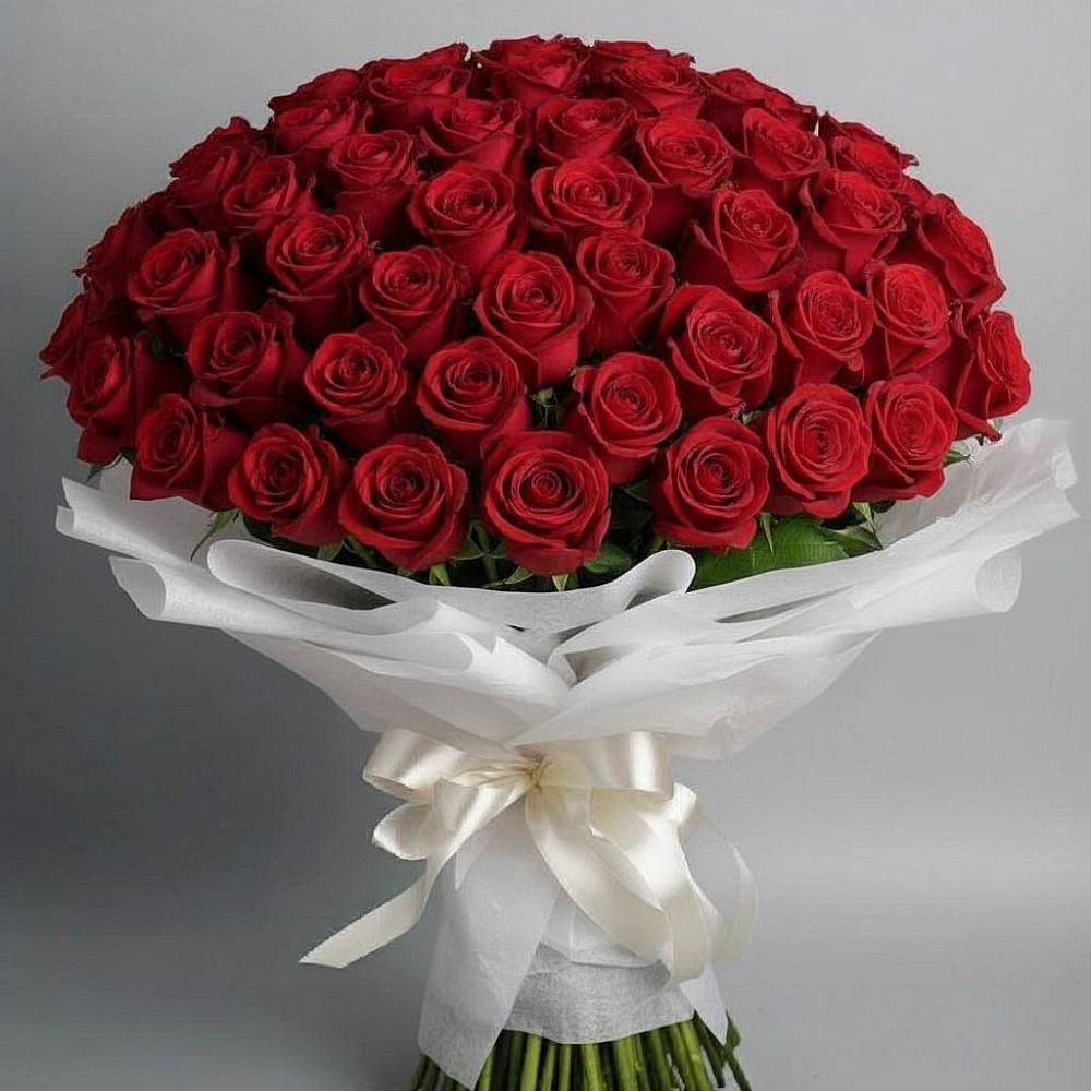 Букет 101 Красная роза Блэк Мэджик в Дзержинском