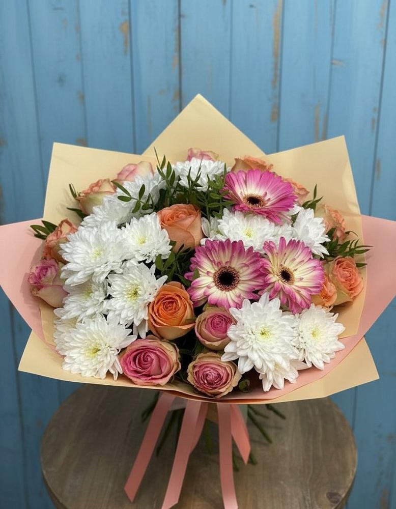 Букет цветов из: Розы, Герберы и Хризантемы в Дзержинском
