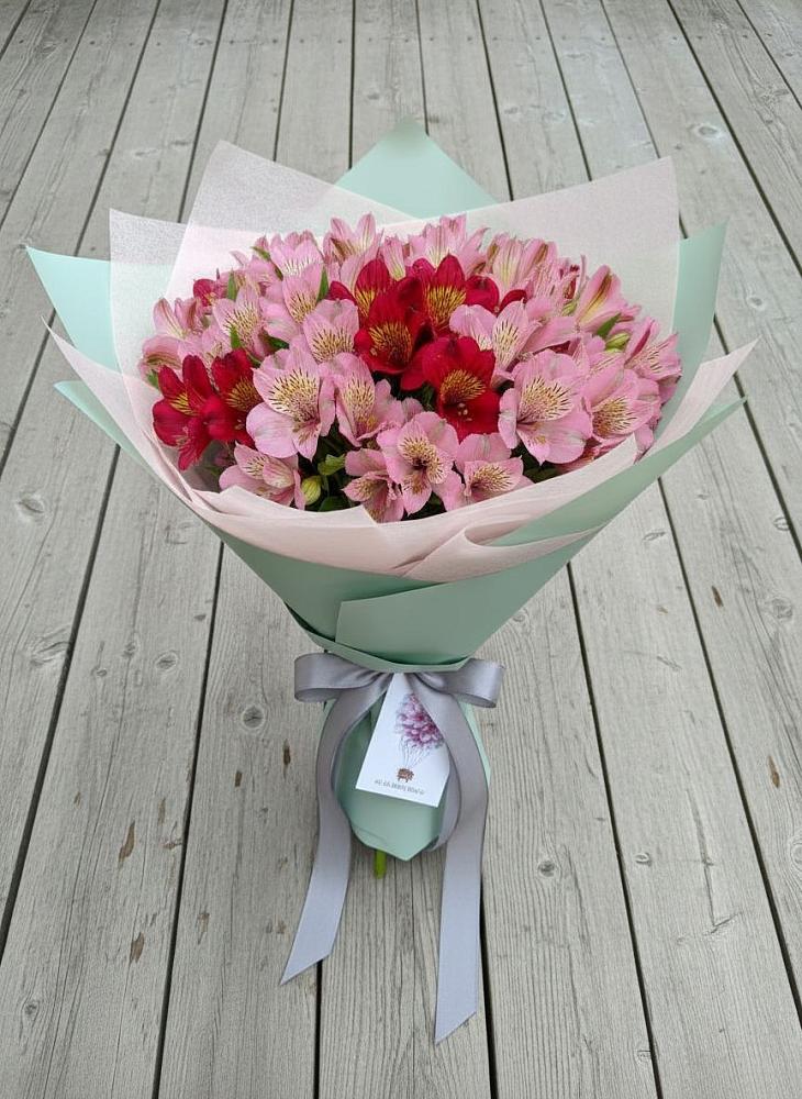 Букет цветов из: Альстромерии в Дзержинском