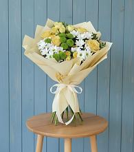 Букет цветов из:  Хризантемы и Розы в Дзержинском