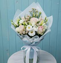 Букет цветов из:  Розы и Лизиантусы #REPLACE_PRED# Дзержинском